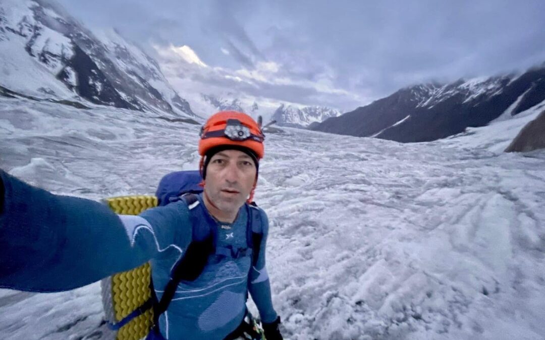 Horia Colibășanu revine în Karakorum pentru ascensiunea Gasherbrum II, 2026